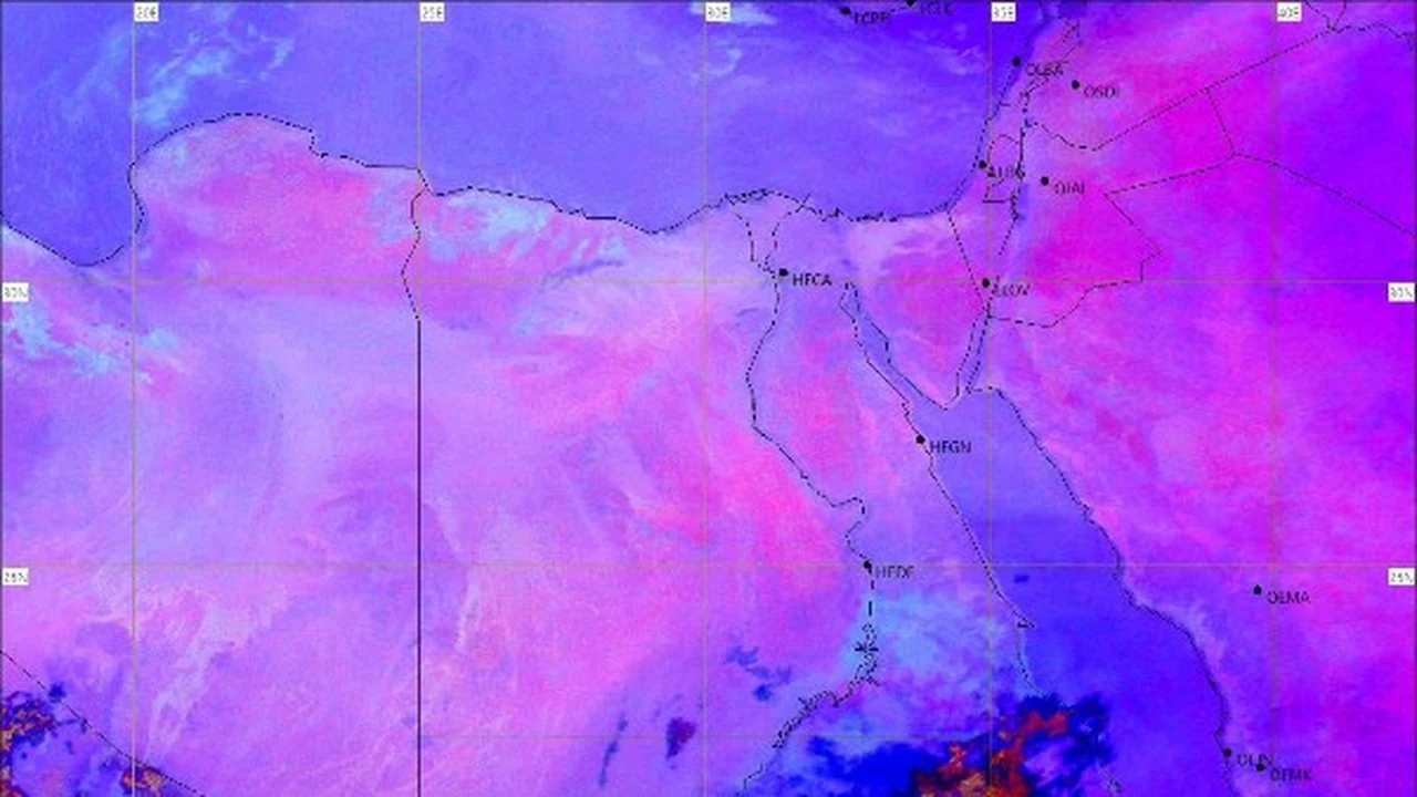 الأرصاد تحذر من ظاهرة جوية خطيرة تضرب البلاد بداية من الرابعة فجرًا